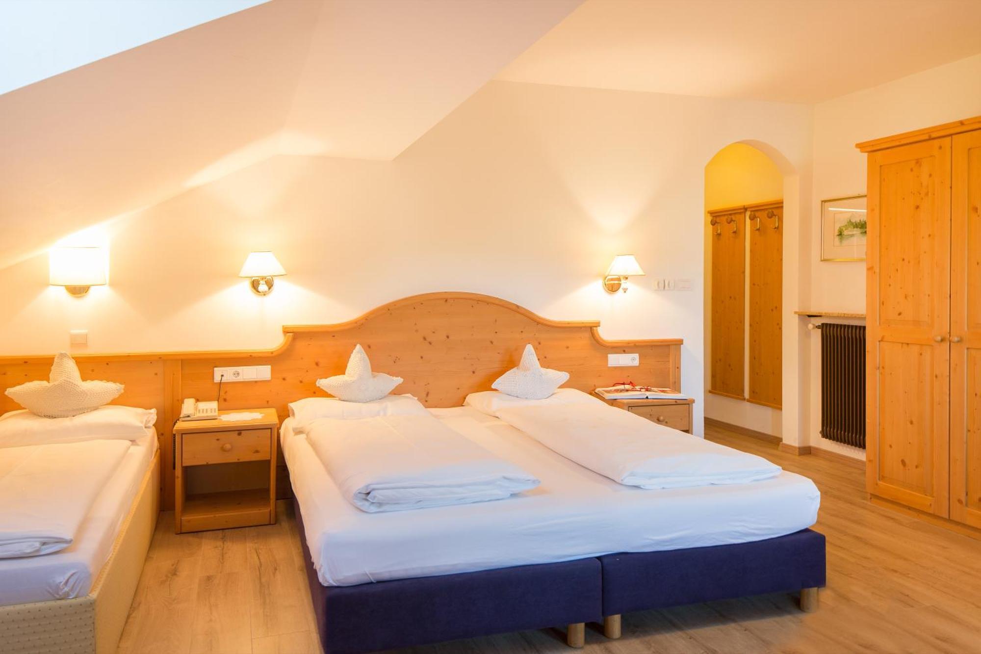 Hotel Krondlhof Brunico Cameră foto